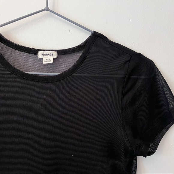 Short-sleeved Mesh Top - Picture 2 of 2